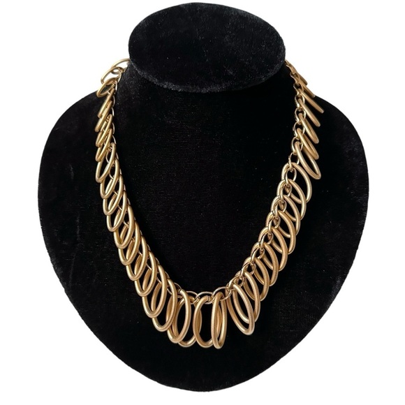 Jewelry - Brushed Gold Graduated Chain Necklace - 18 Inches